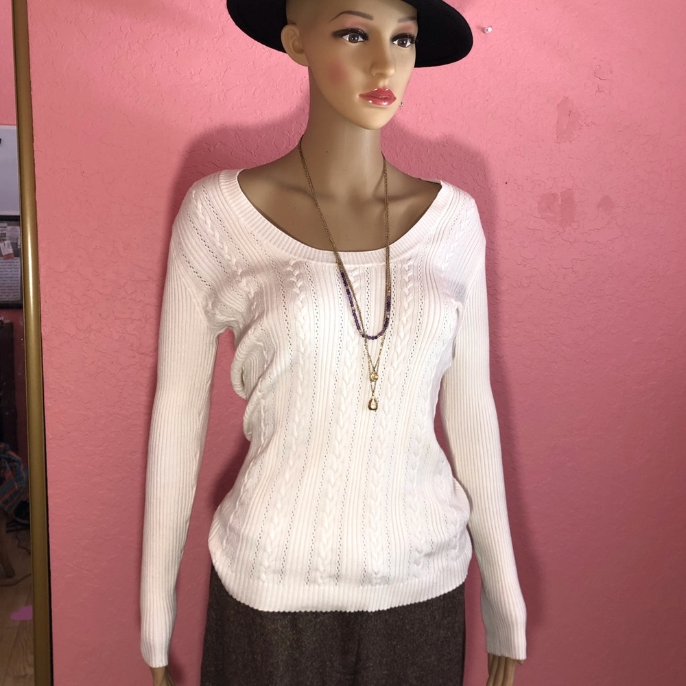 3/$15💛 Long Sleeve Knitted Top